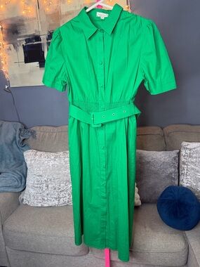 Tea & Cup Button-up Belted Midi Green Dress size small